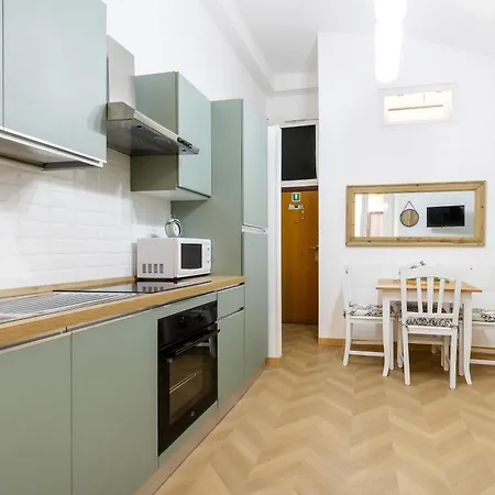 Colosseum Boutique * Rome